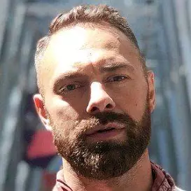 Emilio Ponzelli net worth