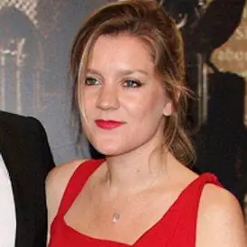 Olivia Poulet net worth