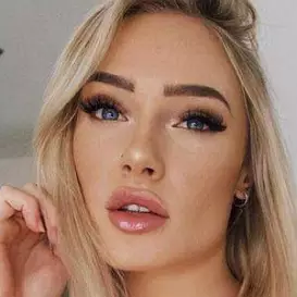 Alexandra Prout net worth