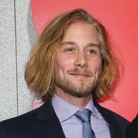 Lou Taylor Pucci net worth