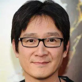 Jonathan Ke Quan net worth