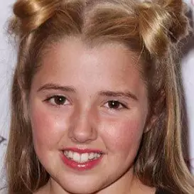 Emily Grace Reaves net worth