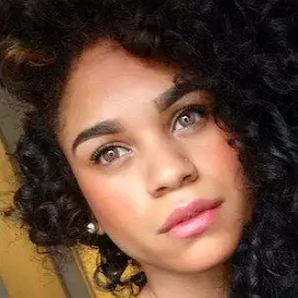 Alyssa Redenti net worth