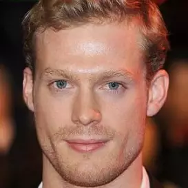Sam Reid net worth