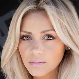 Silvia Reis net worth