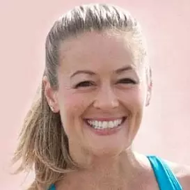 Anna Renderer net worth