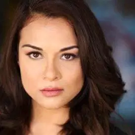 Alisa Reyes net worth
