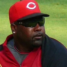 Arthur Rhodes net worth