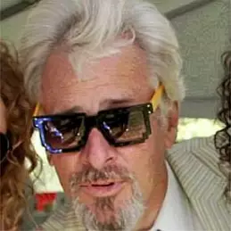 Donnelly Rhodes net worth