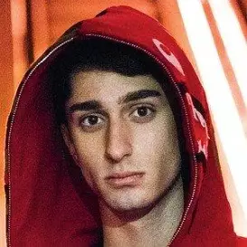 Kevin Riazi net worth