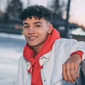 Maximo Rivano net worth