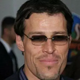 Tony Robbins net worth