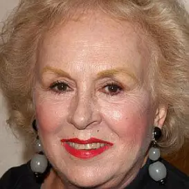 Doris Roberts net worth