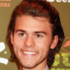 John Luke Robertson net worth
