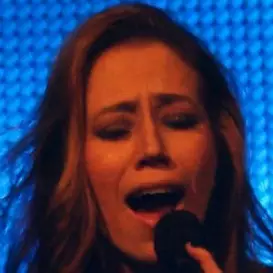 Kerrie Roberts net worth