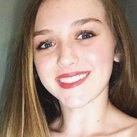 Lily Robertson net worth