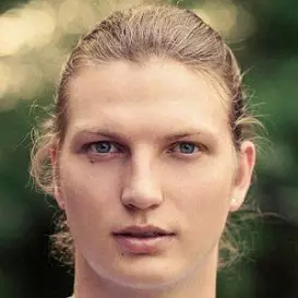 Reed Robertson net worth