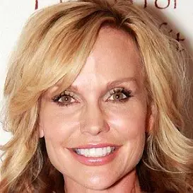 Sandra Dee Robinson net worth