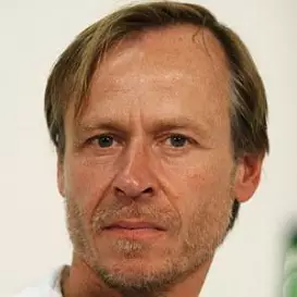 Karel Roden net worth