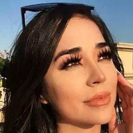 Jacky Romero net worth