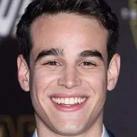 Alberto Rosende net worth