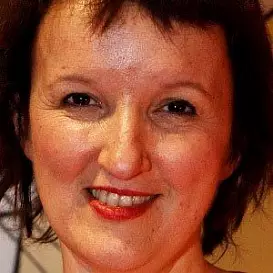 Anne Roumanoff net worth