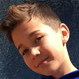 Ashton Rowland net worth