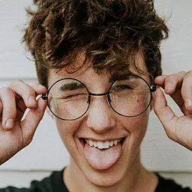 Hunter Rowland net worth