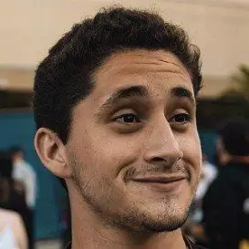 Zachary Ryan net worth