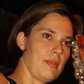 Laetitia Sadier net worth