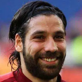 Olcay Sahan net worth