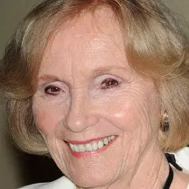 Eva Marie Saint net worth