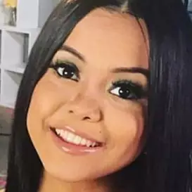 Andrea Salinas net worth