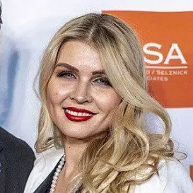 Elena Samodanova net worth