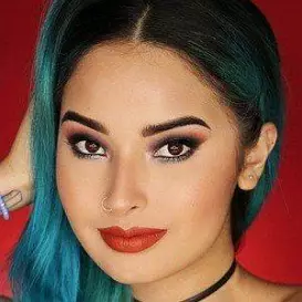 Laura Sanchez net worth