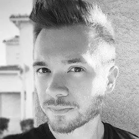 Damian Sanders net worth