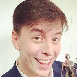 Thomas Sanders net worth
