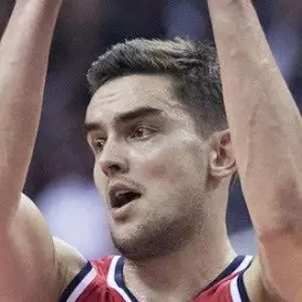 Tomas Satoransky net worth
