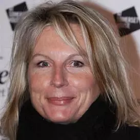 Jennifer Saunders net worth