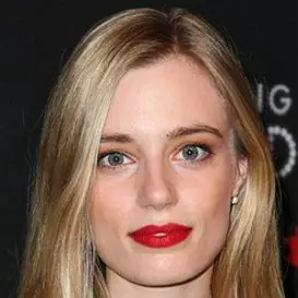 Anja Savcic net worth