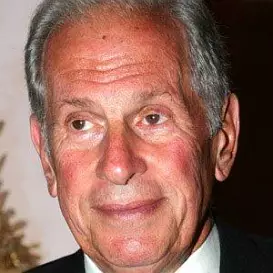 Dick Savitt net worth