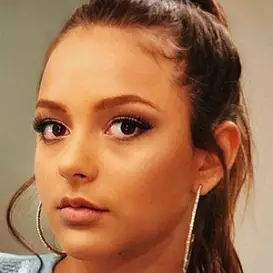 Laura Schadeck net worth