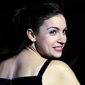 Olga Scheps net worth