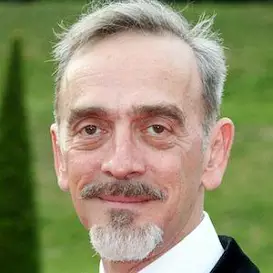 Adrian Schiller net worth