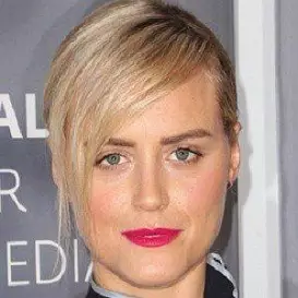Taylor Schilling net worth