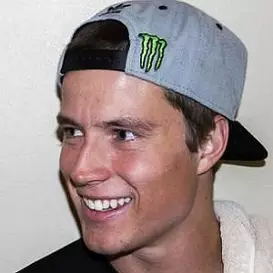 Alex Schlopy net worth