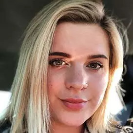 Hope Schwinghamer net worth