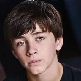 Noah Ryan Scott net worth