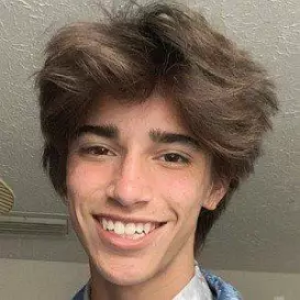 Sant Scott net worth