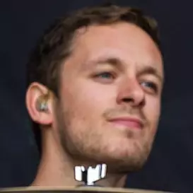 Dan Searle net worth